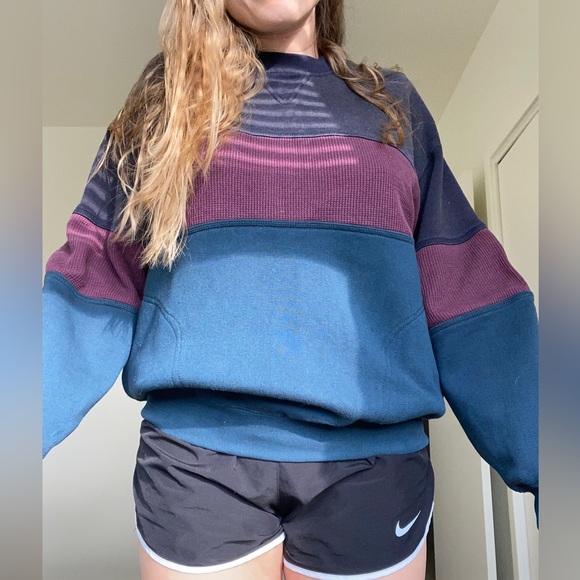 Cozy Sweater with Pockets - Picture 10 of 13